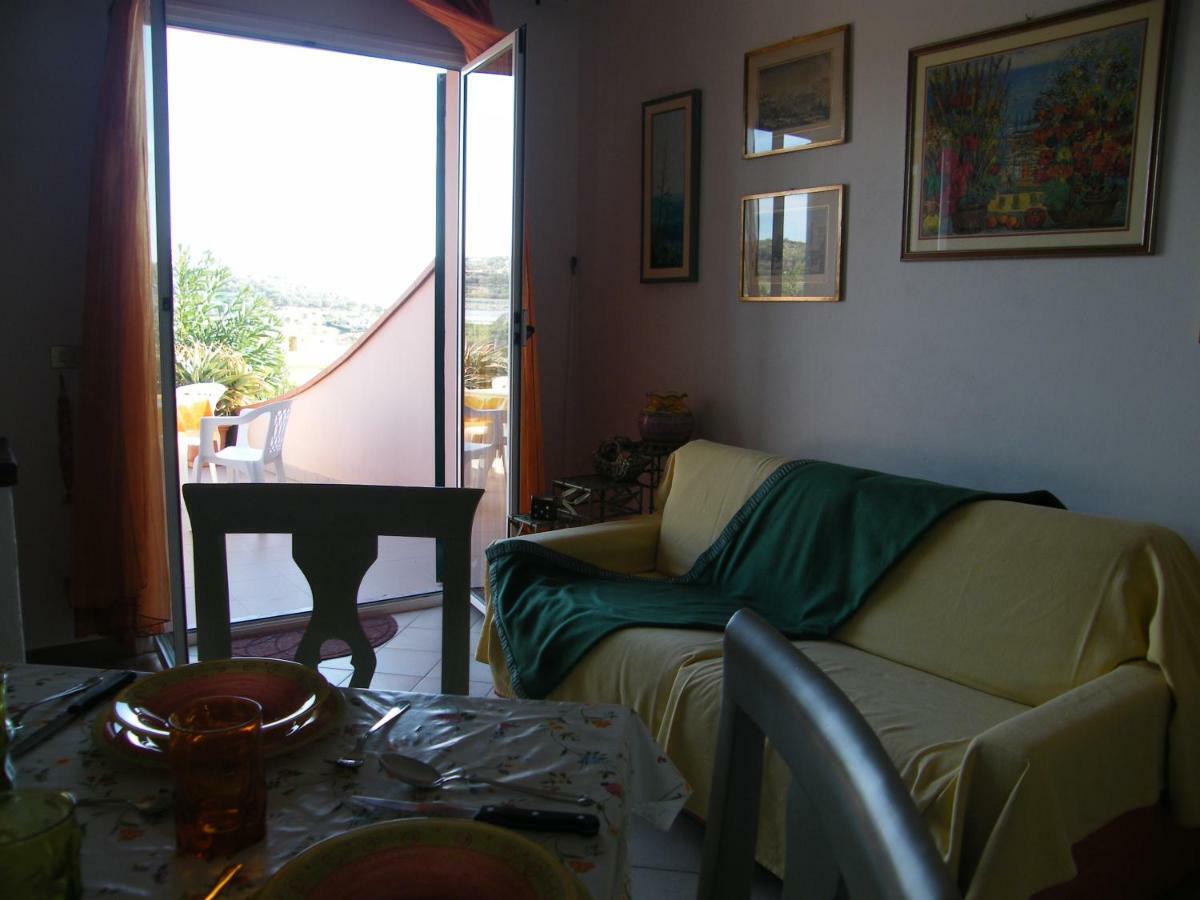 Casa Di Rino Vila San Lorenzo al Mare Exterior foto